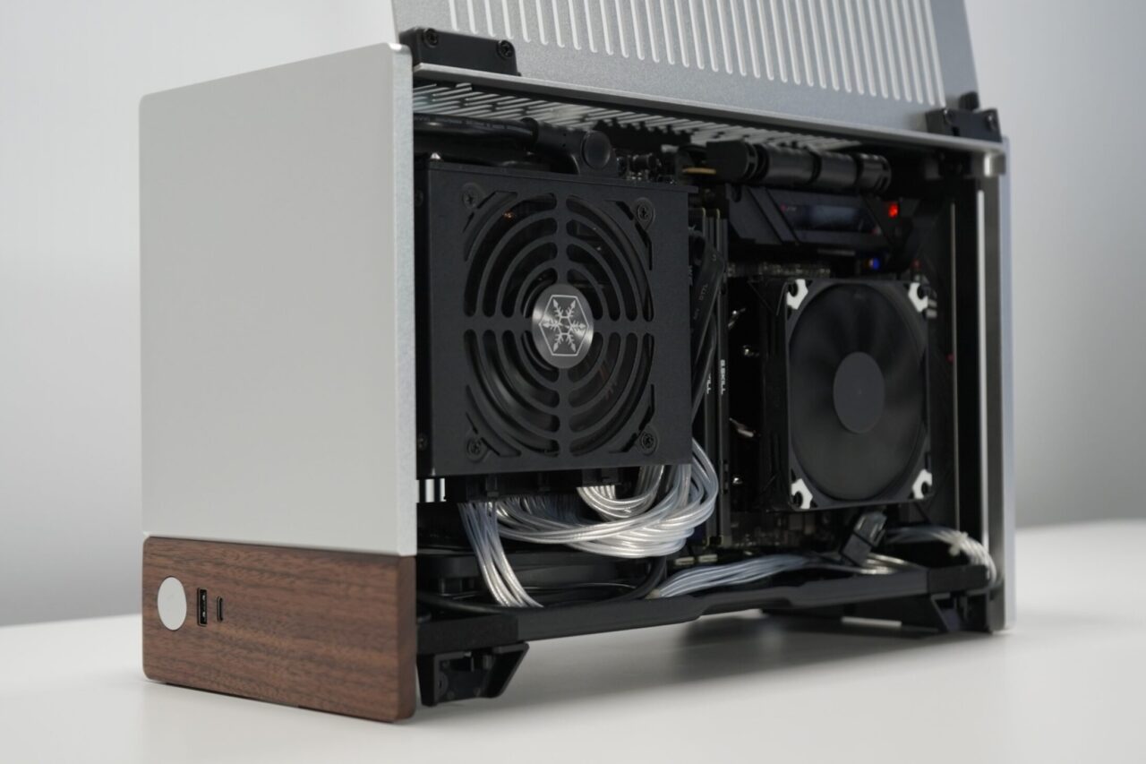 Fractal Terra (4080S, 7800X3D) build photo 4