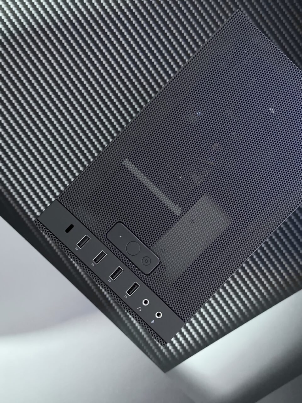 MESHROOM S V2 (ATX LC) build photo 3