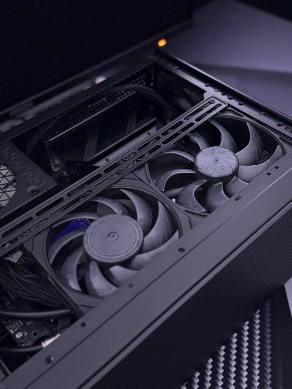 MESHROOM S V2 (ATX LC) build photo 4